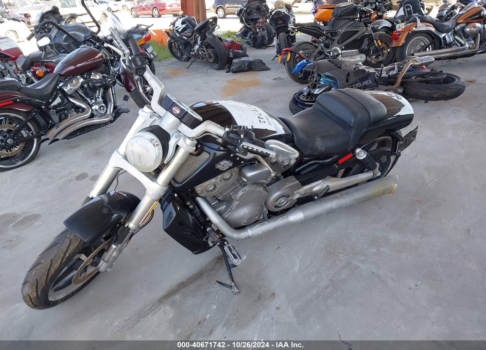 2014 HARLEY-DAVIDSON VRSCF VROD MUSCLE VIN: 1HD1HPH1XEC807455
