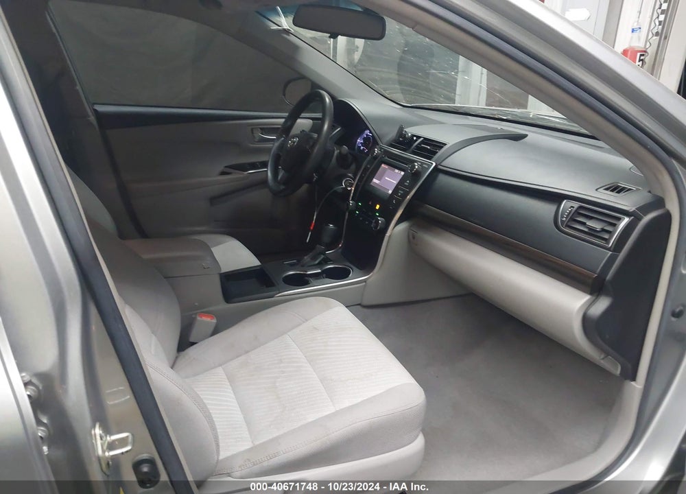 2017 TOYOTA CAMRY LE VIN: 4T1BF1FK2HU307336