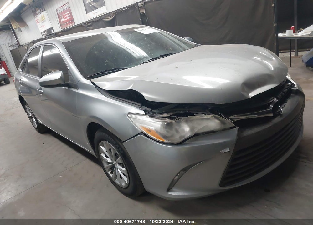 2017 TOYOTA CAMRY LE VIN: 4T1BF1FK2HU307336
