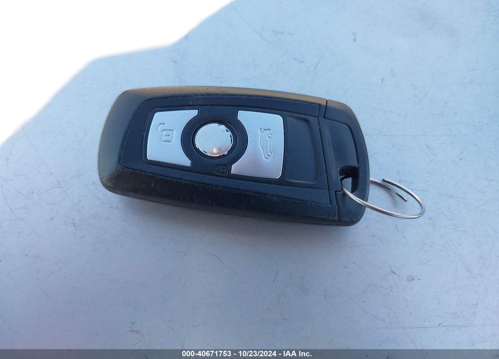 2013 BMW 328I VIN: WBA3C1C5XDF440261