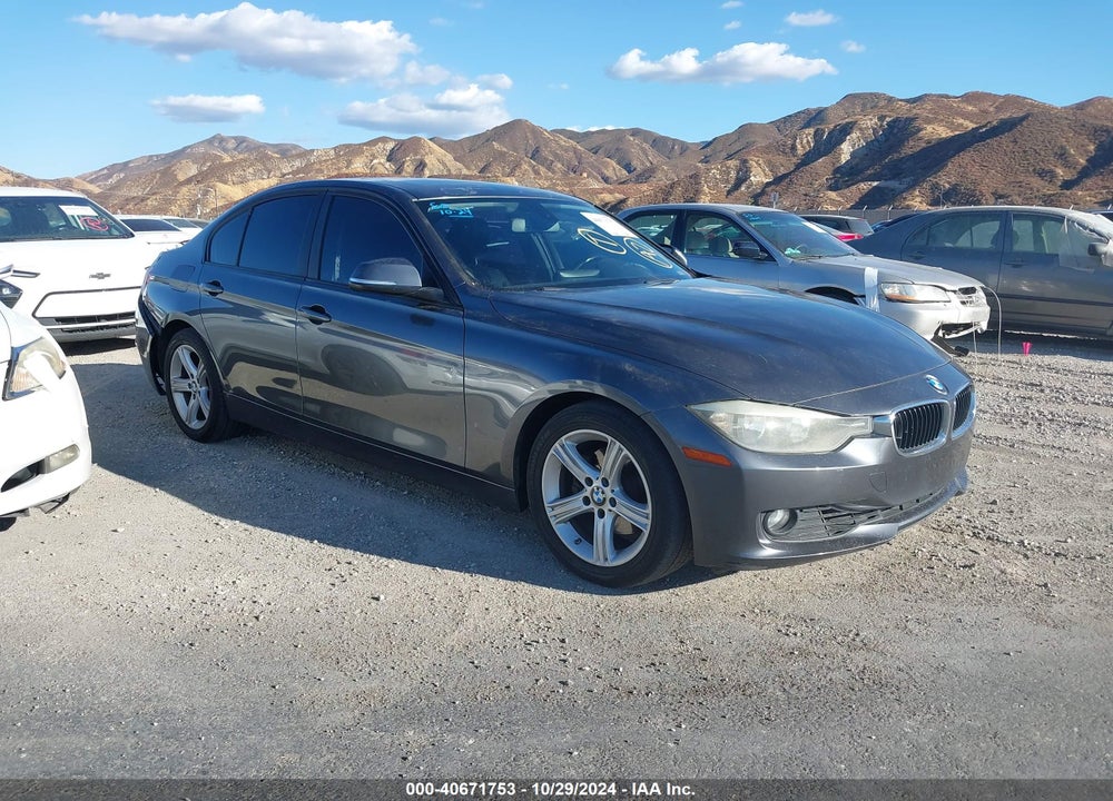 2013 BMW 328I VIN: WBA3C1C5XDF440261