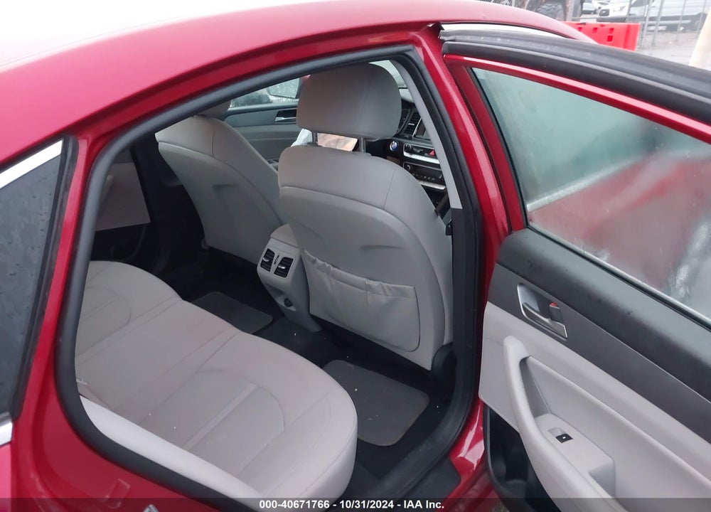 2019 HYUNDAI SONATA SEL VIN: 5NPE34AF8KH812305