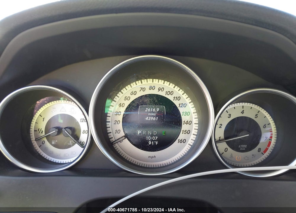 2014 MERCEDES-BENZ C 250 LUXURY/SPORT VIN: WDDGF4HB9EG236113