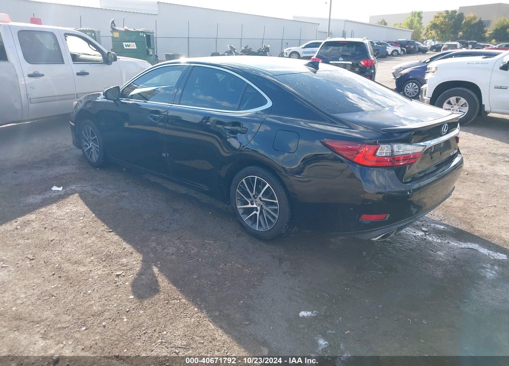 2017 LEXUS ES 350 VIN: 58ABK1GG8HU039939