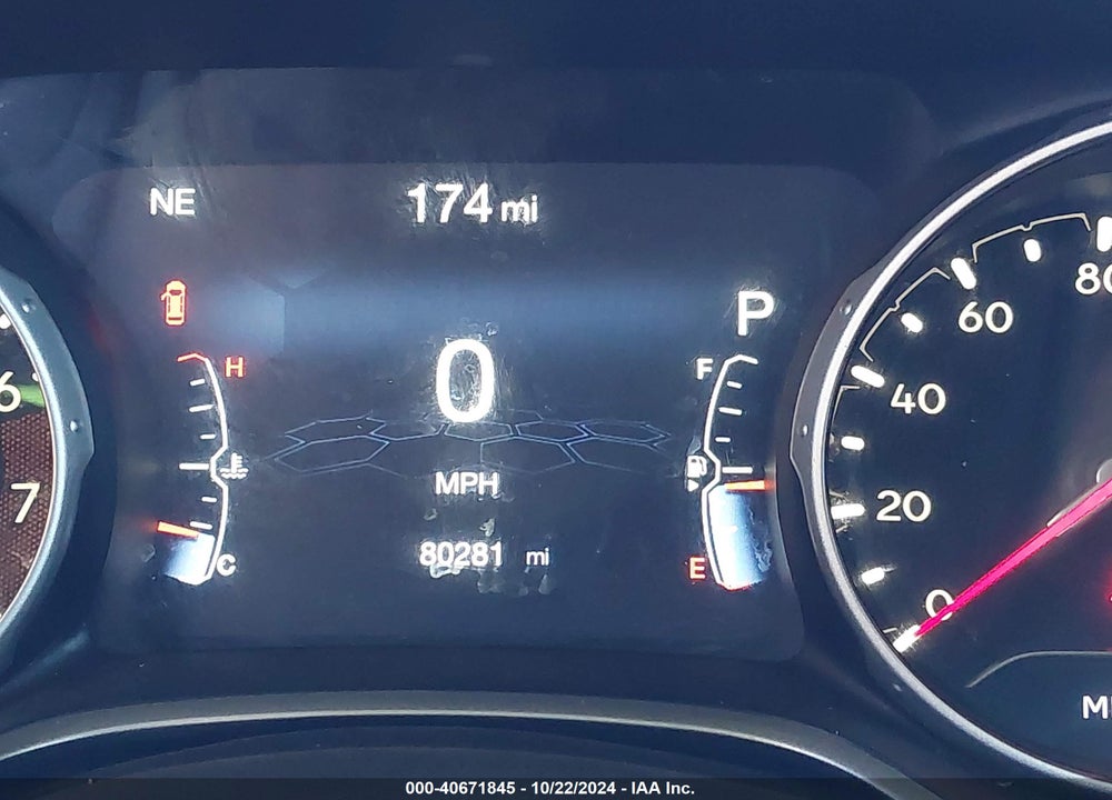 2018 JEEP COMPASS SPORT FWD VIN: 3C4NJCAB2JT193390