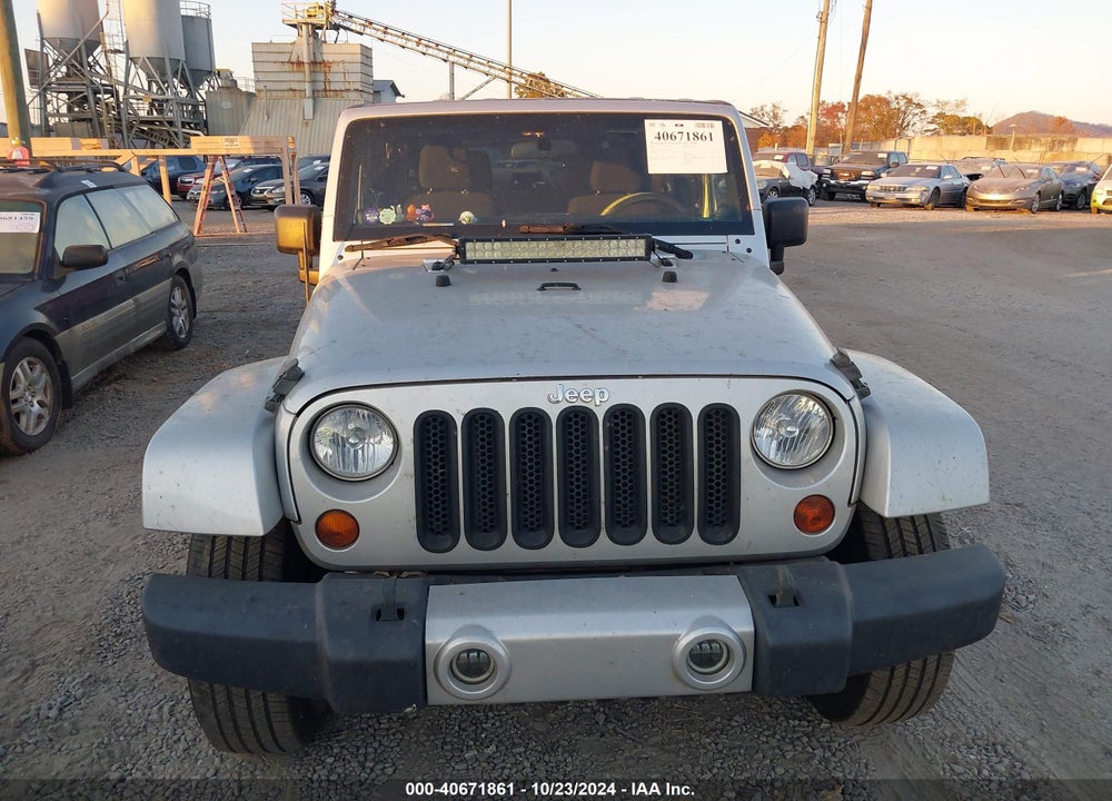 2011 JEEP WRANGLER SAHARA VIN: 1J4AA5D16BL539140