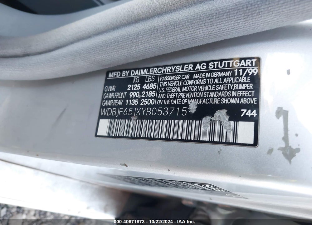 2000 MERCEDES-BENZ E 320 VIN: WDBJF65JXYB053715