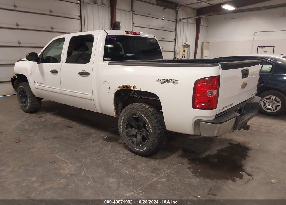 2013 CHEVROLET SILVERADO 1500 LT VIN: 3GCPKSE70DG364463