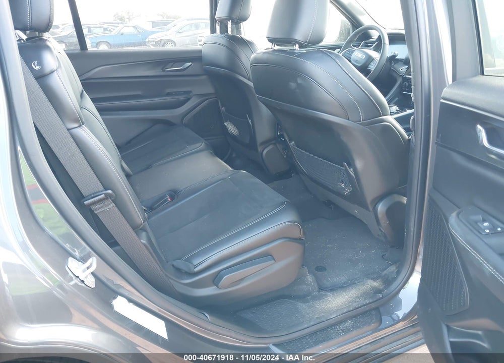 2024 JEEP GRAND CHEROKEE L ALTITUDE 4X4 VIN: 1C4RJKAG1R8557770