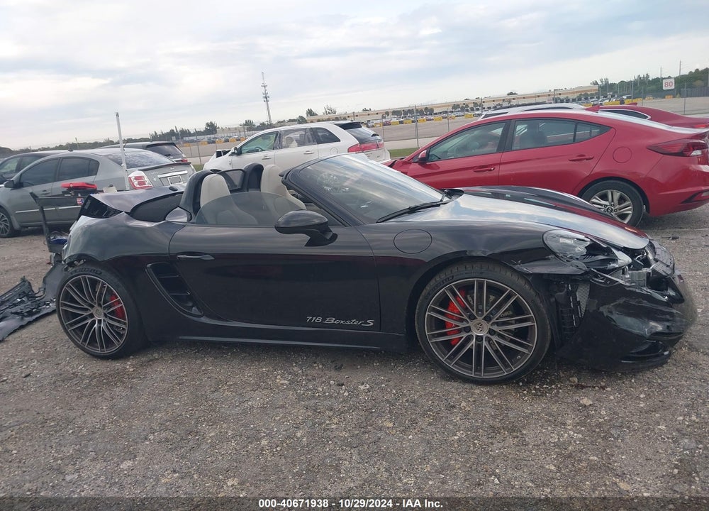 2024 PORSCHE 718 BOXSTER S VIN: WP0CB2A81RK223463