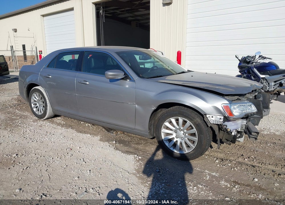 2013 CHRYSLER 300 MOTOWN VIN: 2C3CCAAG3DH740072