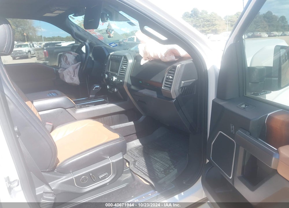 2017 FORD F-150 LIMITED VIN: 1FTEW1EG3HFC02713