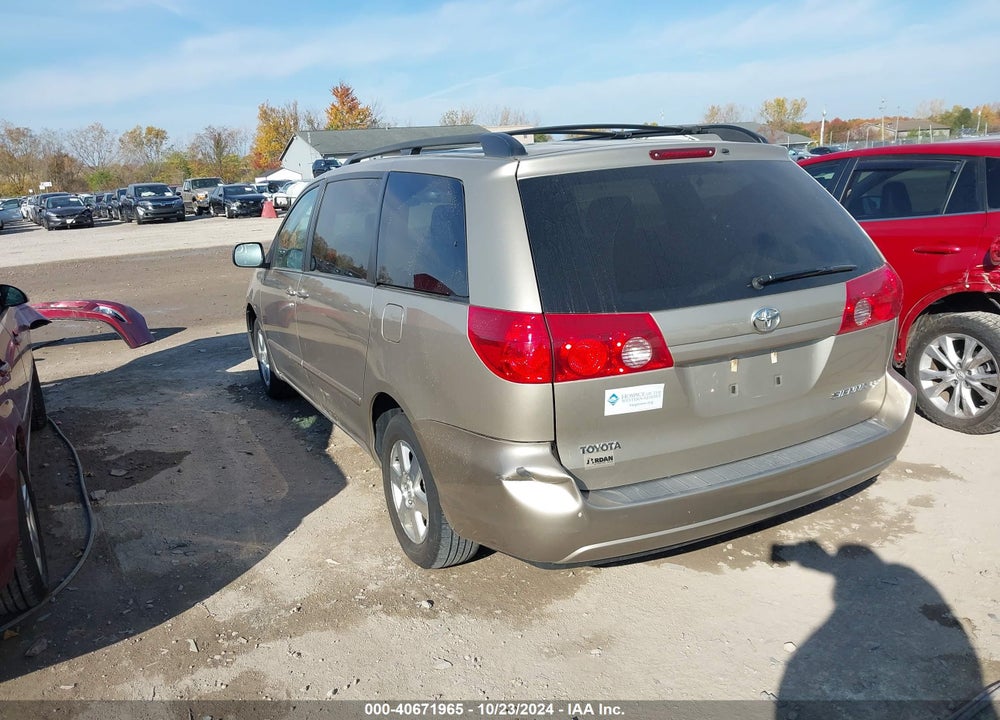 2007 TOYOTA SIENNA LE VIN: 5TDZK23C57S088571