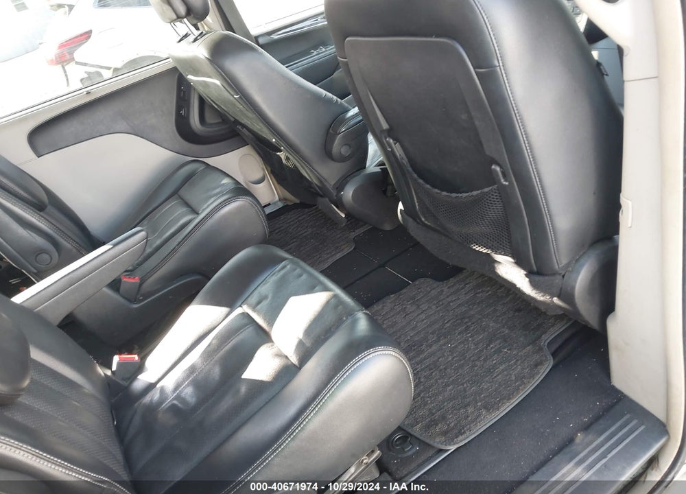2012 CHRYSLER TOWN & COUNTRY TOURING-L VIN: 2C4RC1CG0CR387902