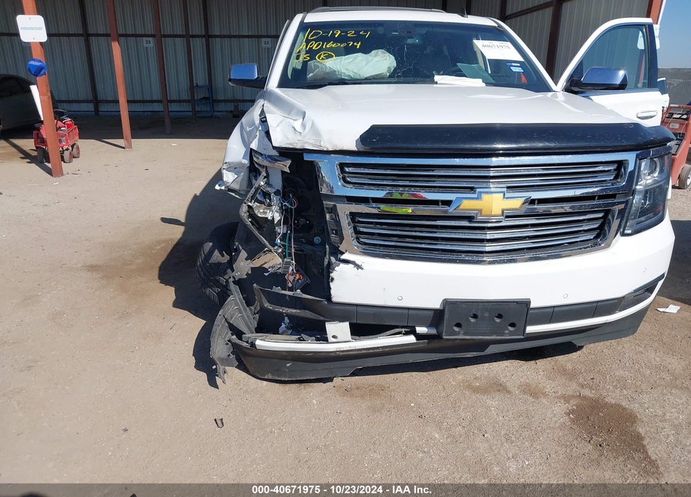 2015 CHEVROLET SUBURBAN 1500 LTZ VIN: 1GNSKKKC2FR118729