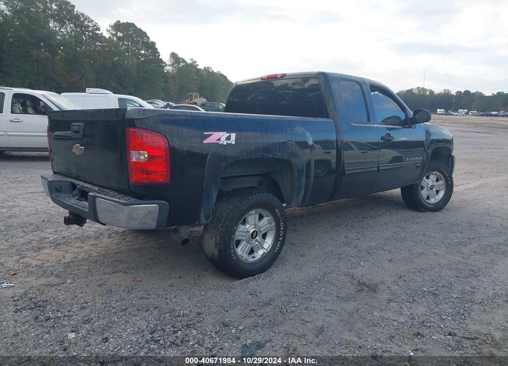 2009 CHEVROLET SILVERADO 1500 LT VIN: 2GCEK29C791115690
