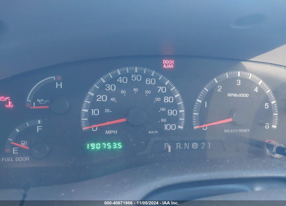 2001 FORD F-150 LARIAT/XL/XLT VIN: 1FTRX17W11KF71926