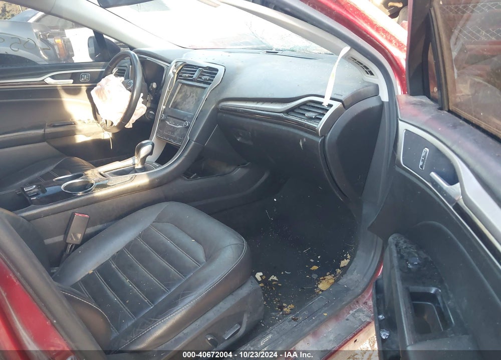 2013 FORD FUSION SE VIN: 3FA6P0HR9DR318011