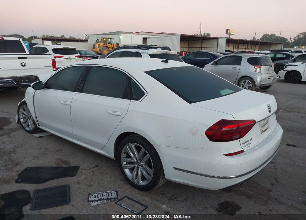 2018 VOLKSWAGEN PASSAT 2.0T SE VIN: 1VWBA7A33JC015421