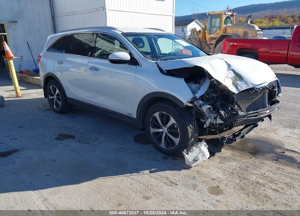 2016 KIA SORENTO 2.0T EX VIN: 5XYPHDA16GG030534