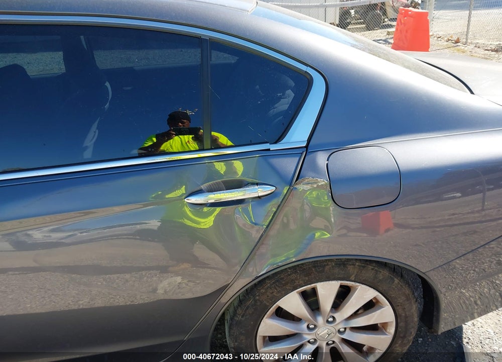 2014 HONDA ACCORD EX VIN: 1HGCR2F71EA007495