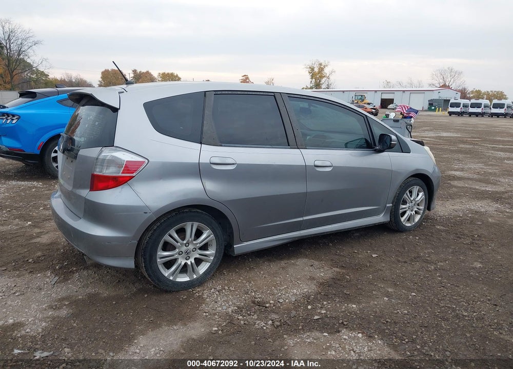2009 HONDA FIT SPORT VIN: JHMGE87689S047673