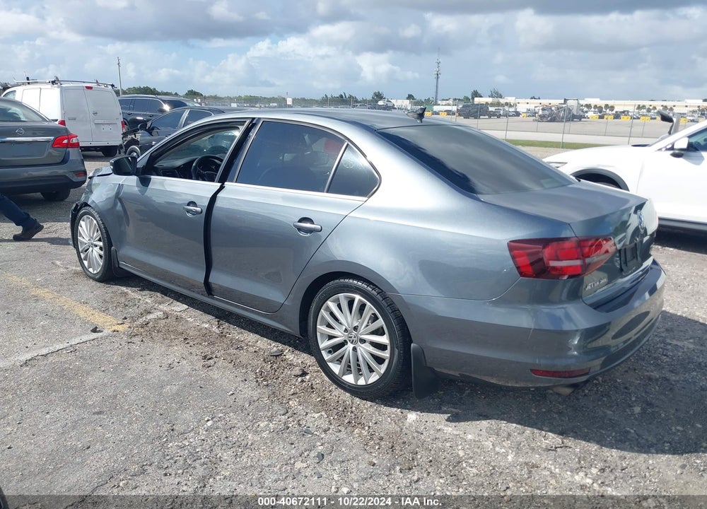 2016 VOLKSWAGEN JETTA 1.8T SEL VIN: 3VWL07AJ1GM327587