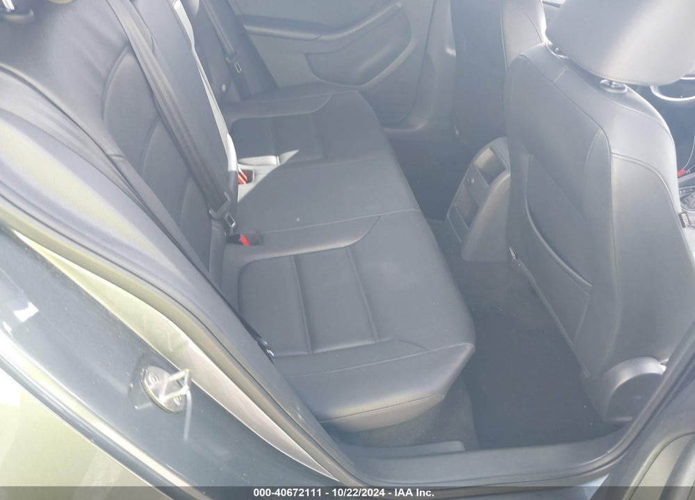 2016 VOLKSWAGEN JETTA 1.8T SEL VIN: 3VWL07AJ1GM327587