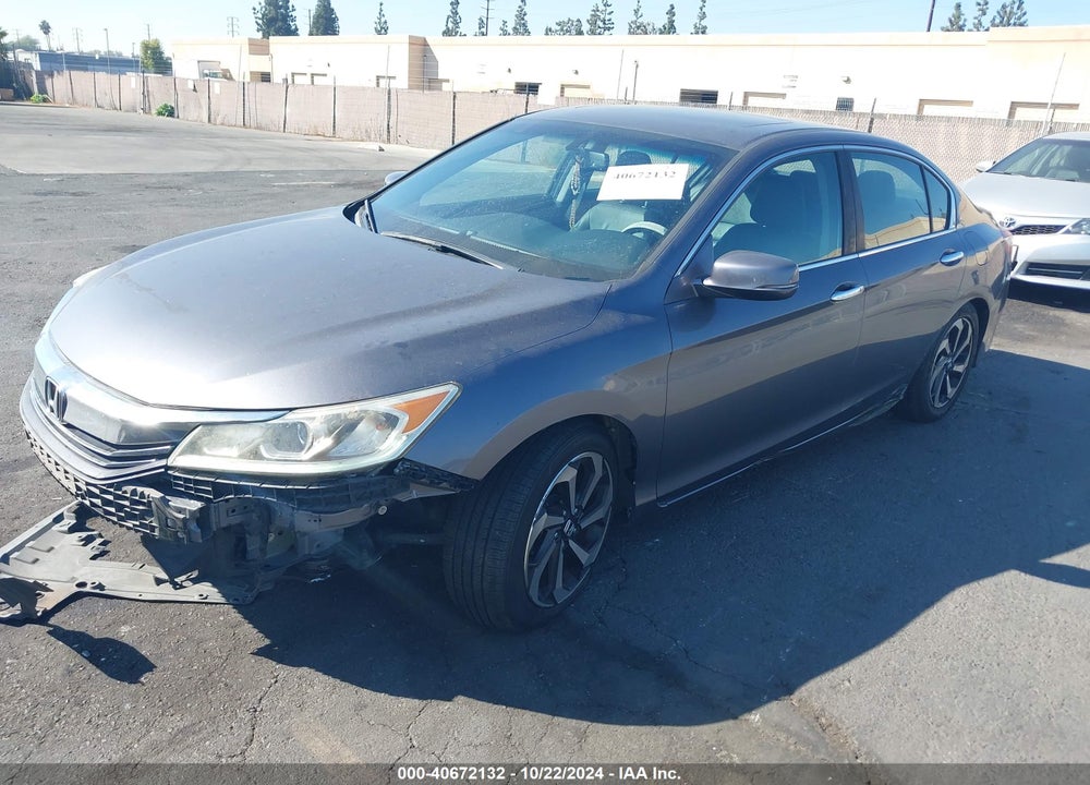 2017 HONDA ACCORD EX-L VIN: 1HGCR2F85HA105944