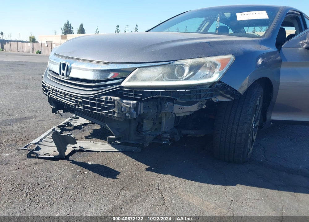 2017 HONDA ACCORD EX-L VIN: 1HGCR2F85HA105944
