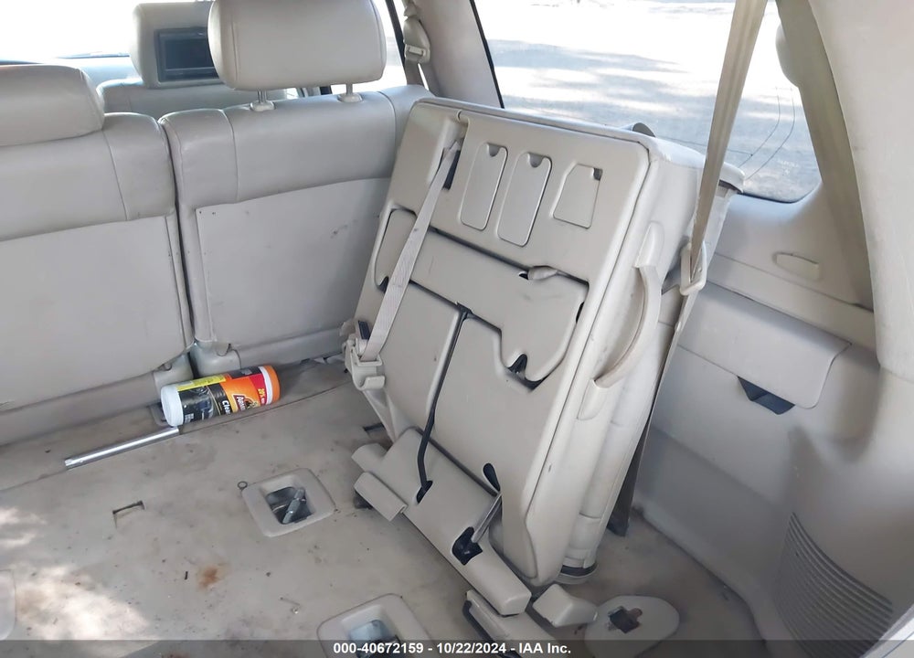 2005 LEXUS LX 470 VIN: JTJHT00W454002667