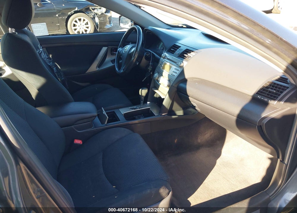 2011 TOYOTA CAMRY SE VIN: 4T1BF3EK3BU132194