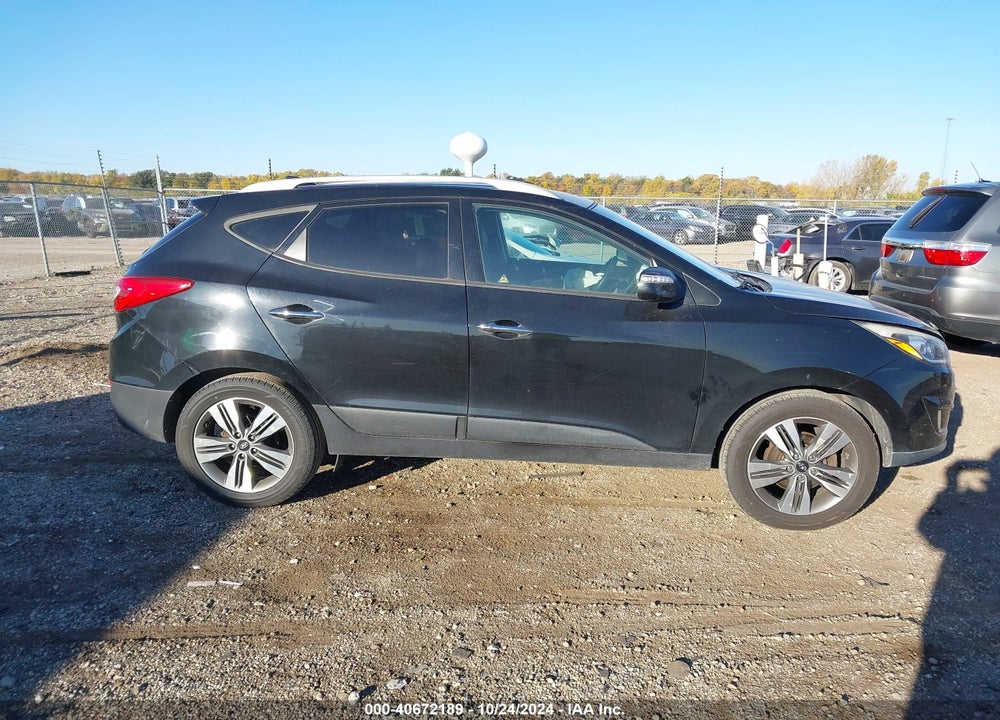 2015 HYUNDAI TUCSON LIMITED VIN: KM8JU3AGXFU110461