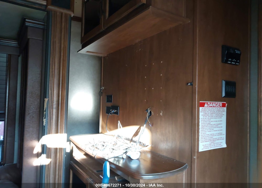 2014 KEYSTONE RAPTOR 40' 5TH WHEEL CAMPER VIN: 4YDF36538ER800861
