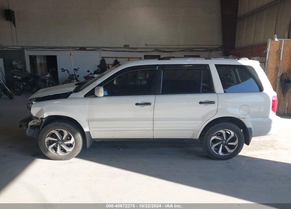 2005 HONDA PILOT EX-L VIN: 2HKYF18695H547696