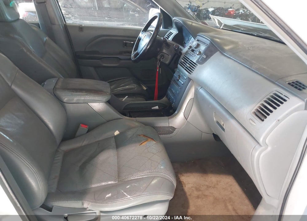 2005 HONDA PILOT EX-L VIN: 2HKYF18695H547696