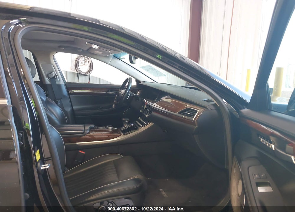 2017 GENESIS G90 3.3T PREMIUM VIN: KMHG34JA1HU026370