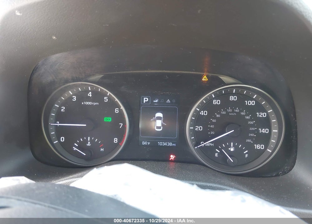 2018 HYUNDAI ELANTRA SEL VIN: 5NPD84LF4JH257734