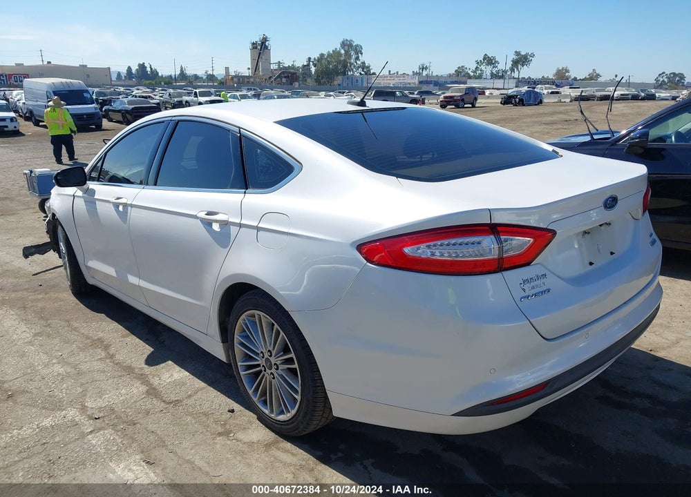 2015 FORD FUSION SE VIN: 3FA6P0HD7FR287655