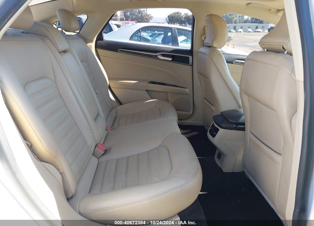 2015 FORD FUSION SE VIN: 3FA6P0HD7FR287655