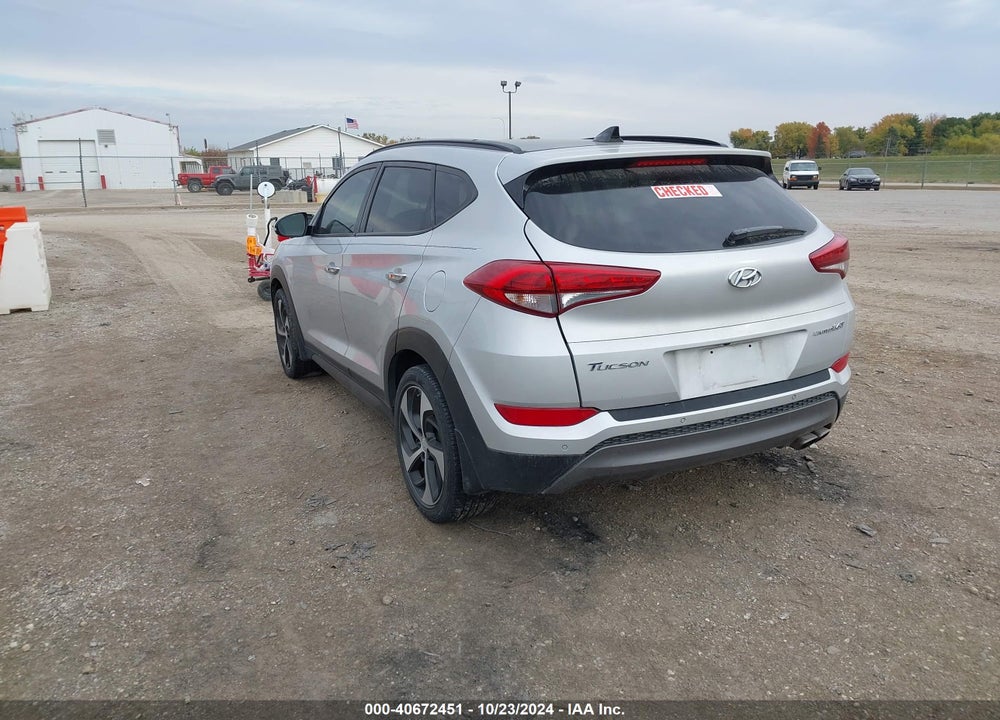 2016 HYUNDAI TUCSON LIMITED VIN: KM8J33A27GU209618