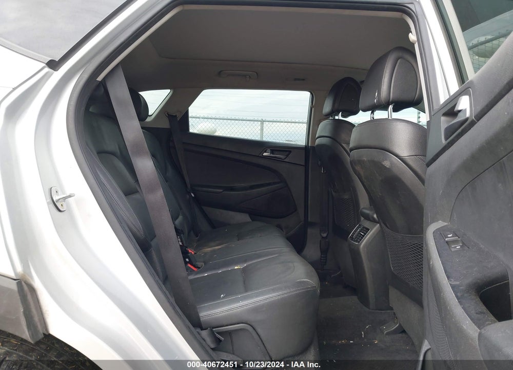 2016 HYUNDAI TUCSON LIMITED VIN: KM8J33A27GU209618