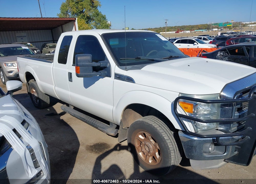 2013 FORD F-250 XLT VIN: 1FT7X2B67DEA38213