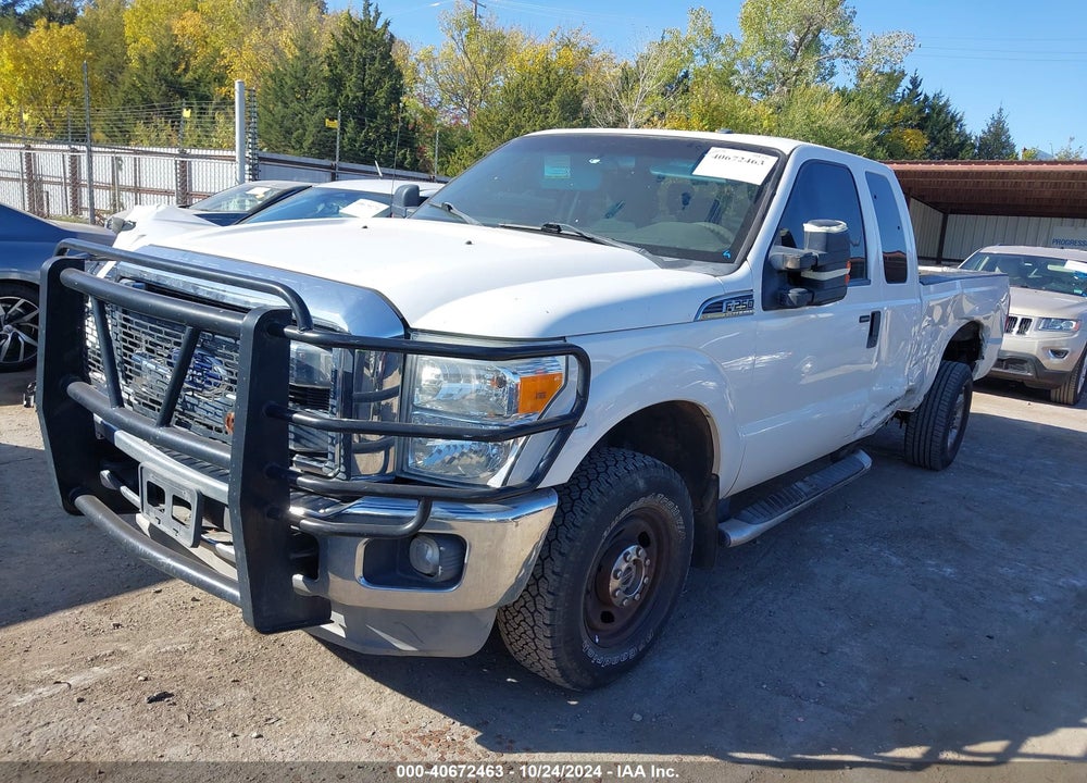 2013 FORD F-250 XLT VIN: 1FT7X2B67DEA38213