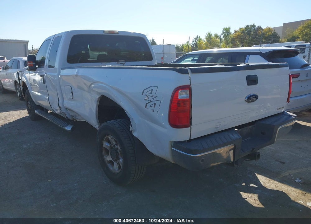 2013 FORD F-250 XLT VIN: 1FT7X2B67DEA38213