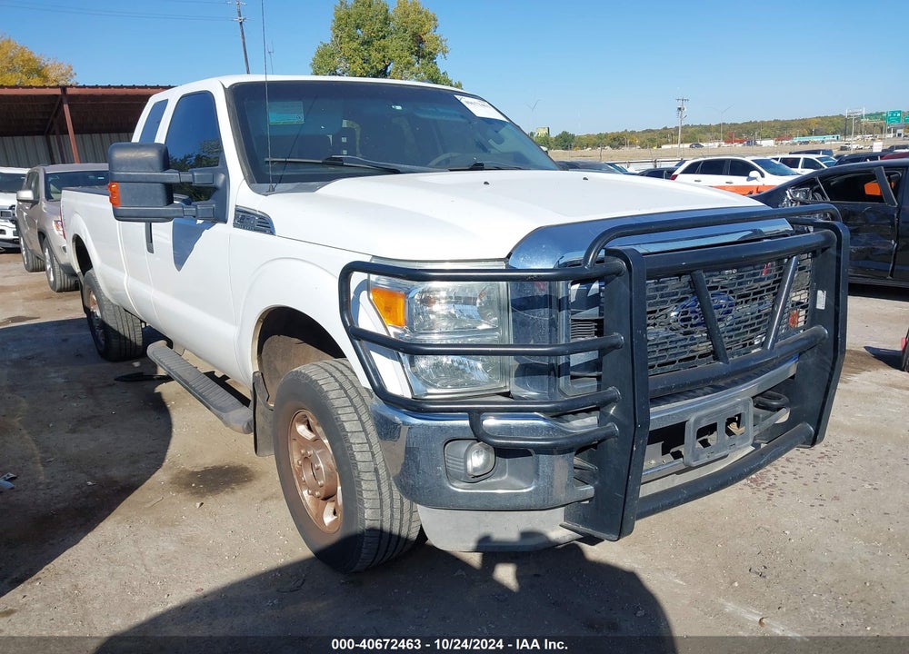 2013 FORD F-250 XLT VIN: 1FT7X2B67DEA38213