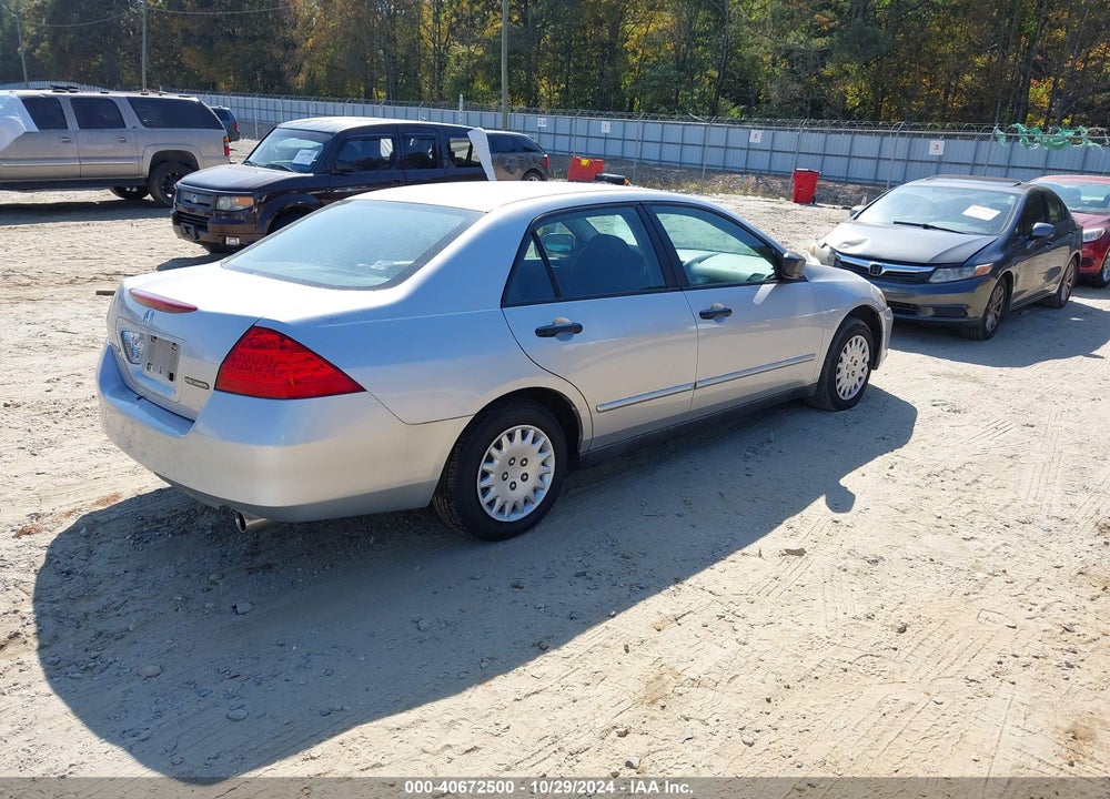 2007 HONDA ACCORD 2.4 VP VIN: 1HGCM56117A130924
