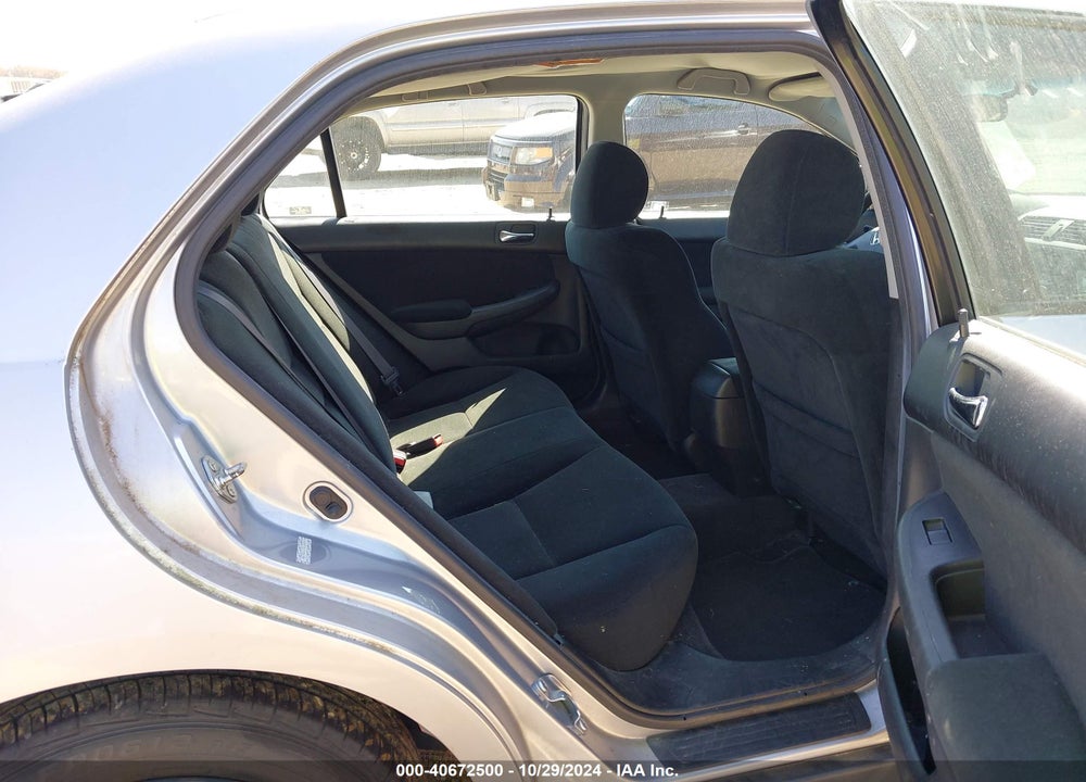 2007 HONDA ACCORD 2.4 VP VIN: 1HGCM56117A130924