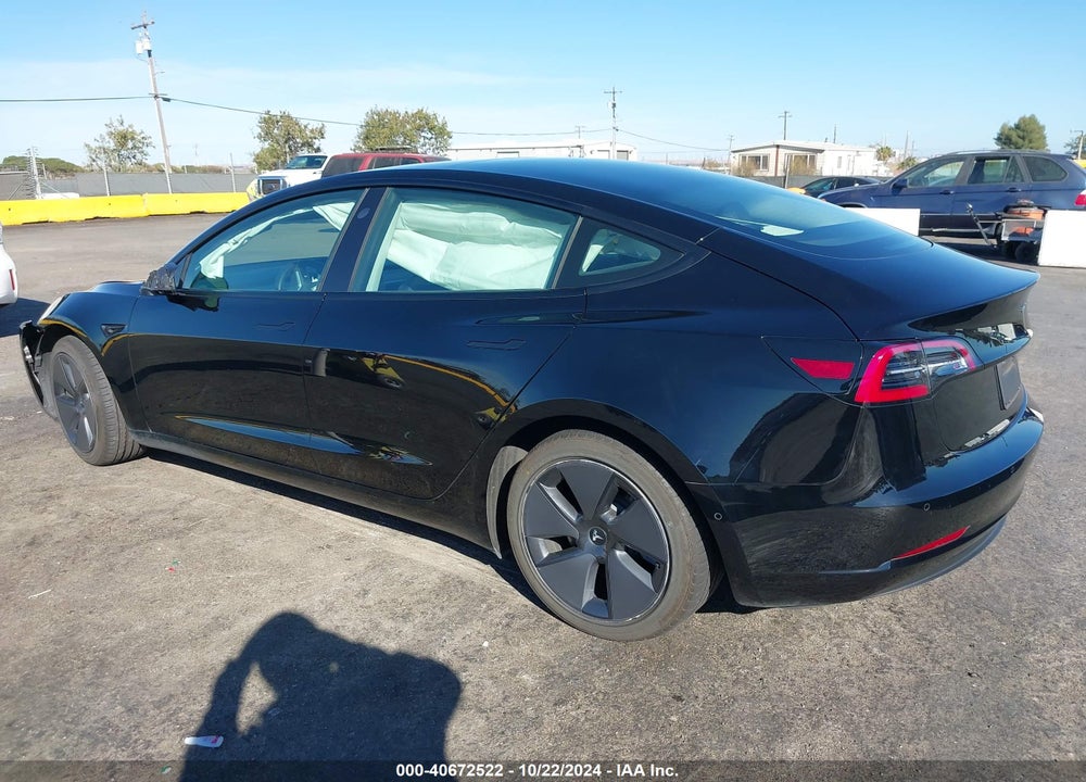2021 TESLA MODEL 3 STANDARD RANGE PLUS REAR-WHEEL DRIVE VIN: 5YJ3E1EA7MF929485