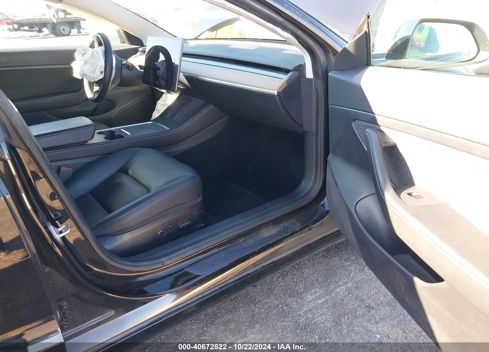 2021 TESLA MODEL 3 STANDARD RANGE PLUS REAR-WHEEL DRIVE VIN: 5YJ3E1EA7MF929485